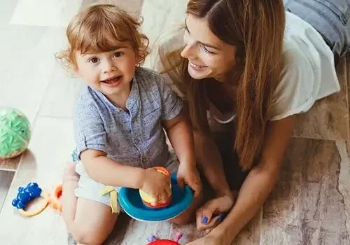 Child and mom | Stearns Flooring.